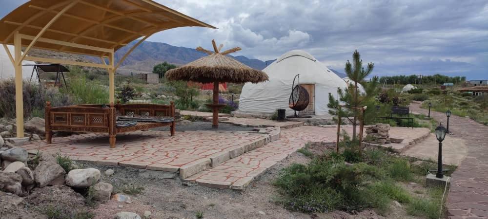 Ak-Tengir Yurt Resort Tossor Extérieur photo